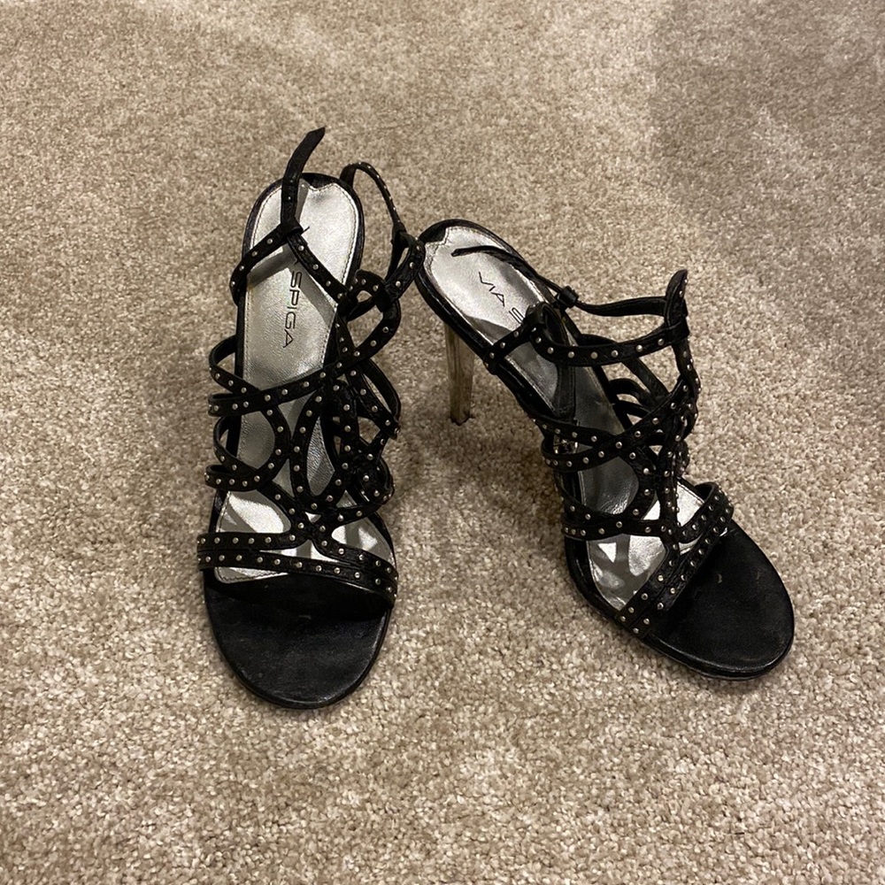 Via spiga pumps size 6.5